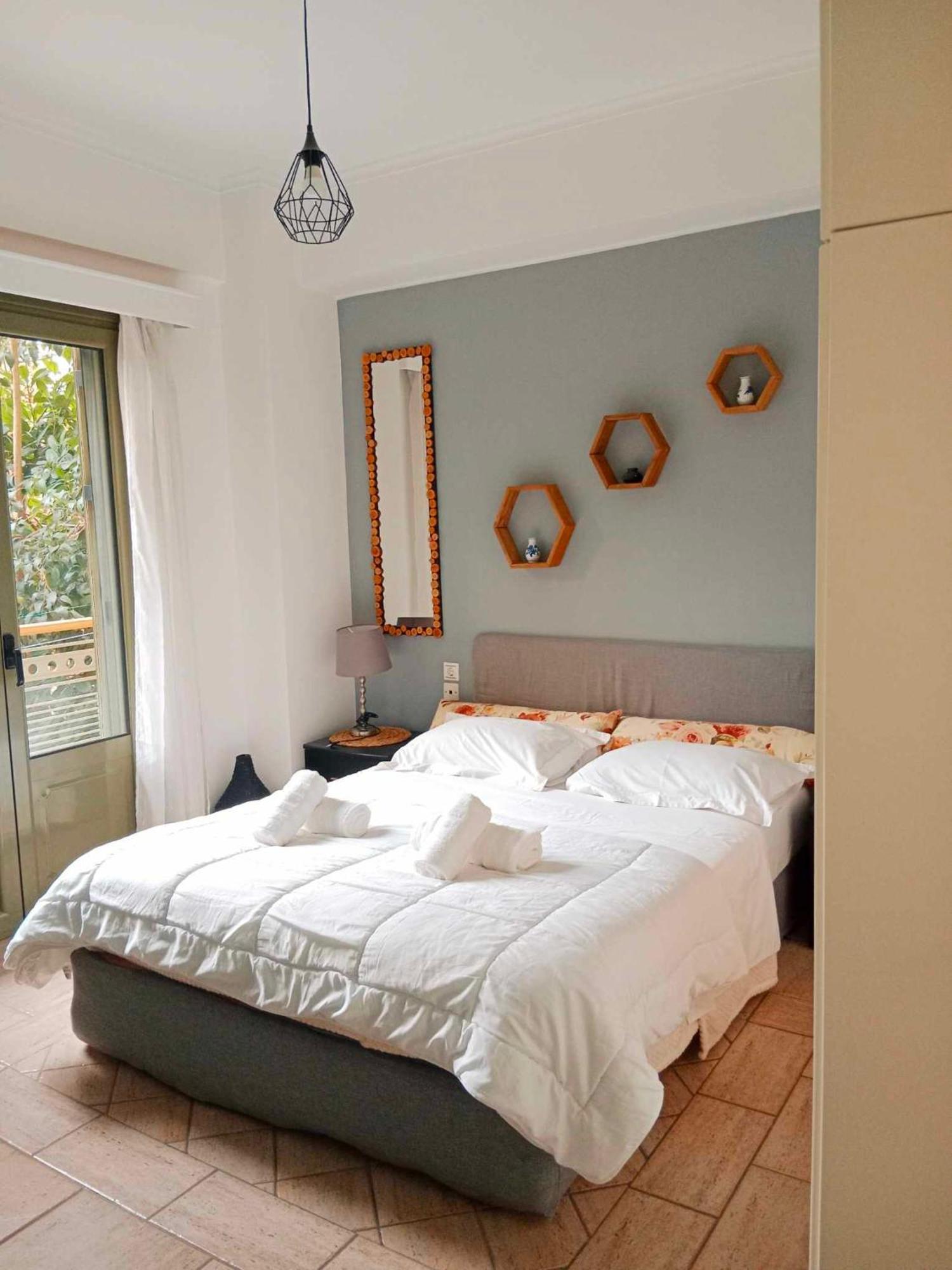 Lazarus 2Bd Apartment In The Center Patras Exterior photo
