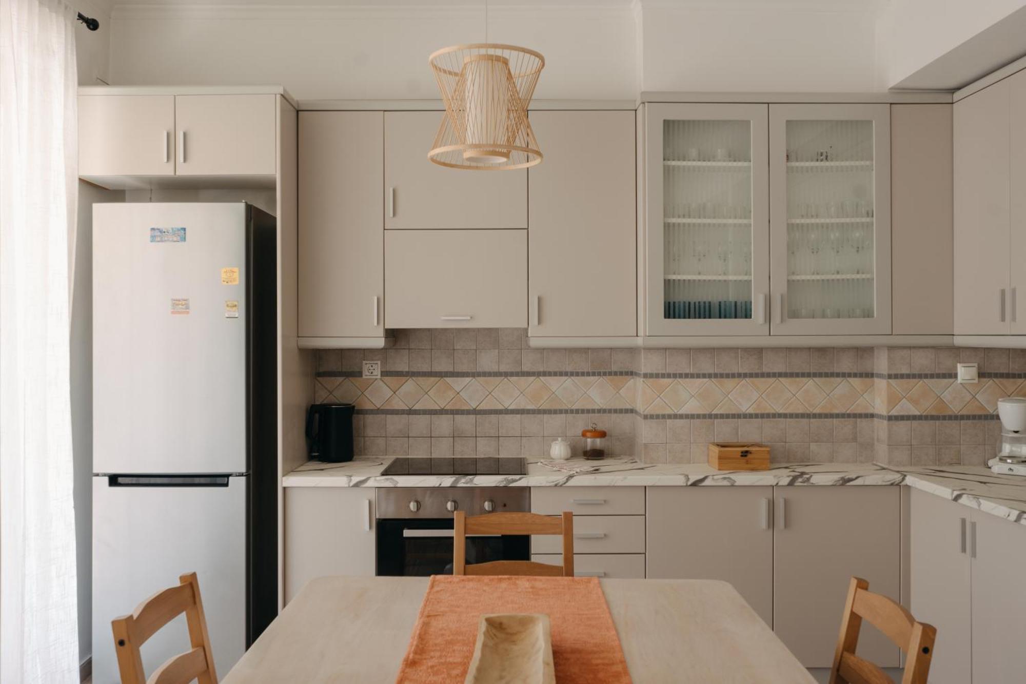 Lazarus 2Bd Apartment In The Center Patras Exterior photo
